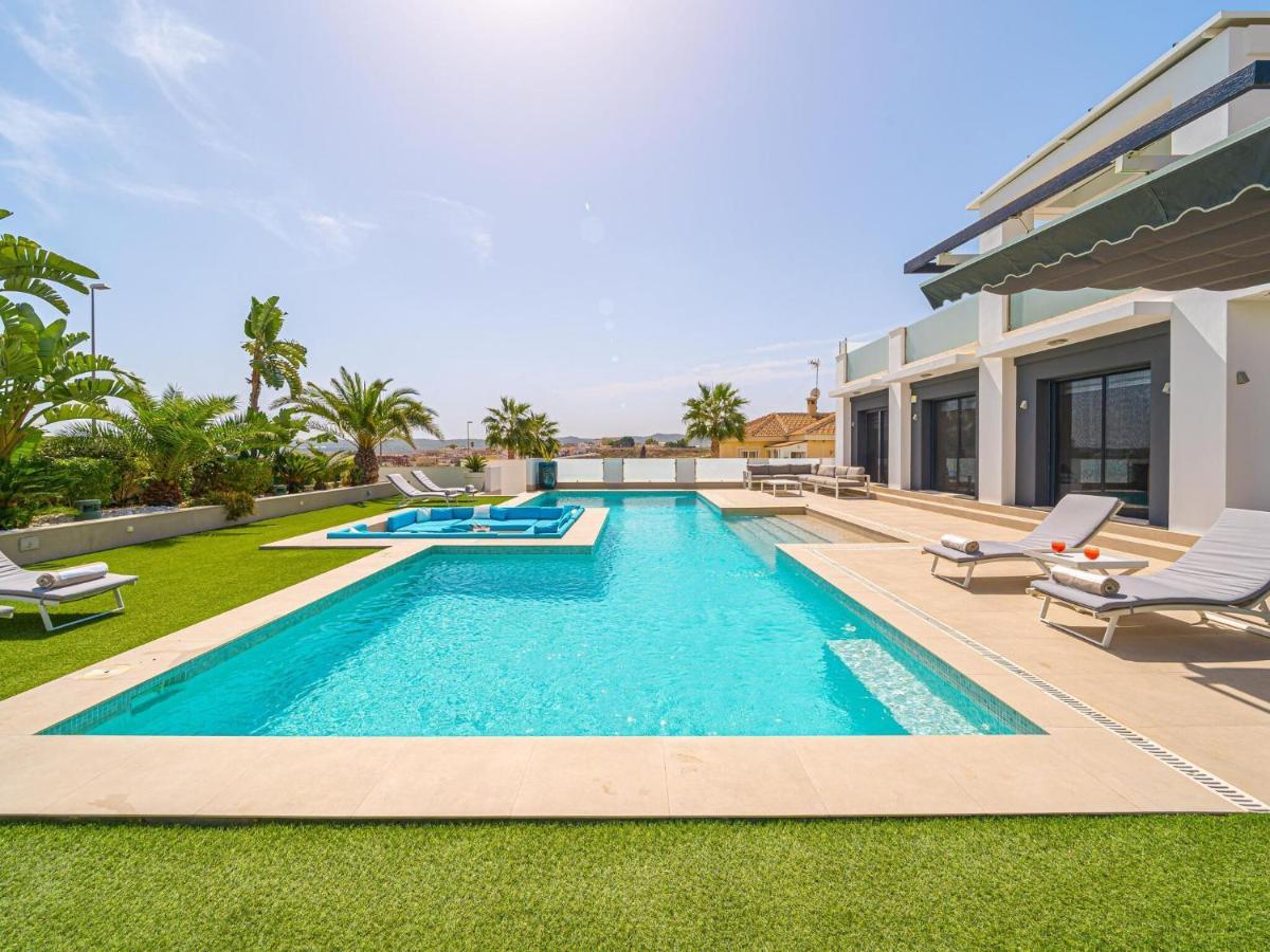 Belvilla By Oyo Villa Torremendo Экстерьер фото