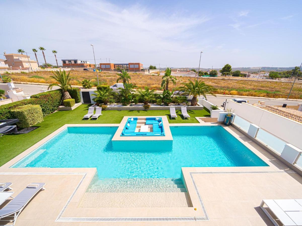 Belvilla By Oyo Villa Torremendo Экстерьер фото