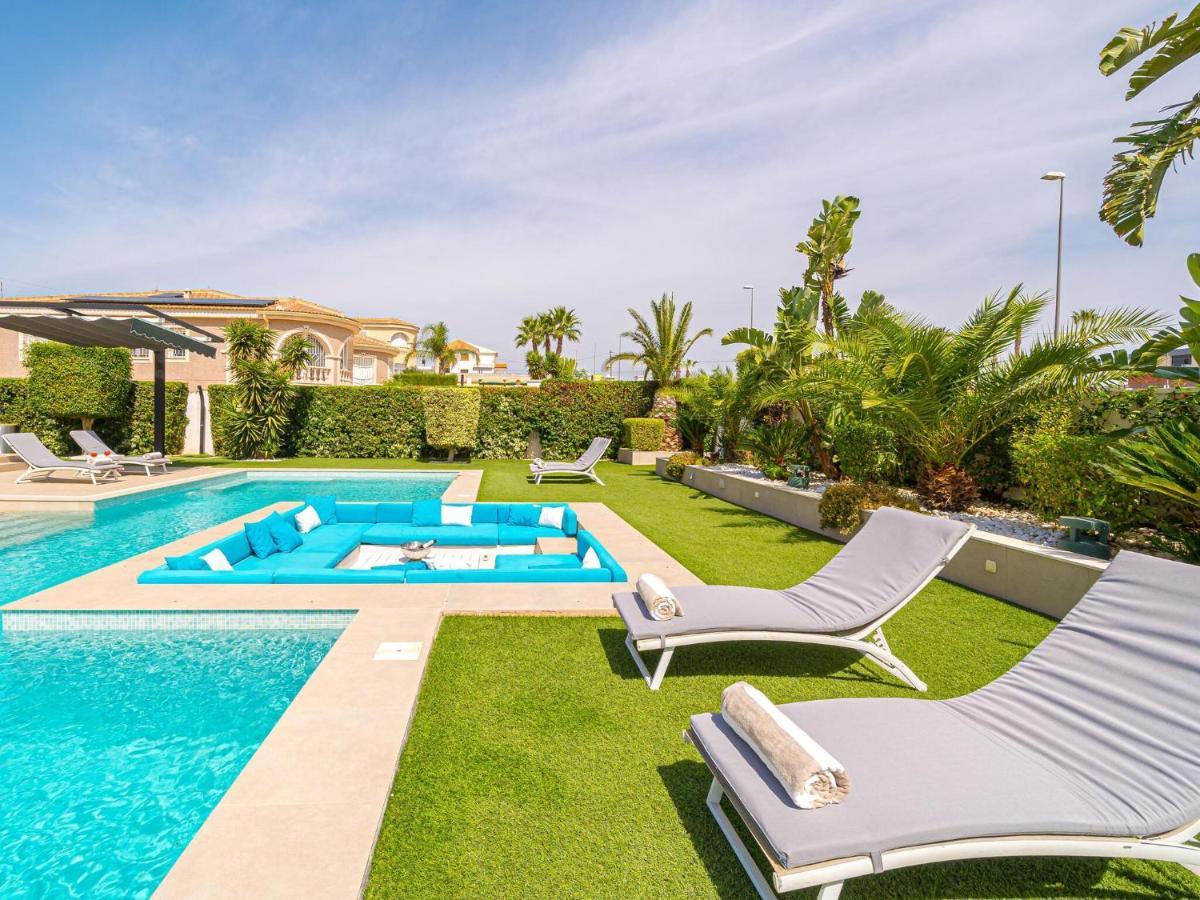 Belvilla By Oyo Villa Torremendo Экстерьер фото